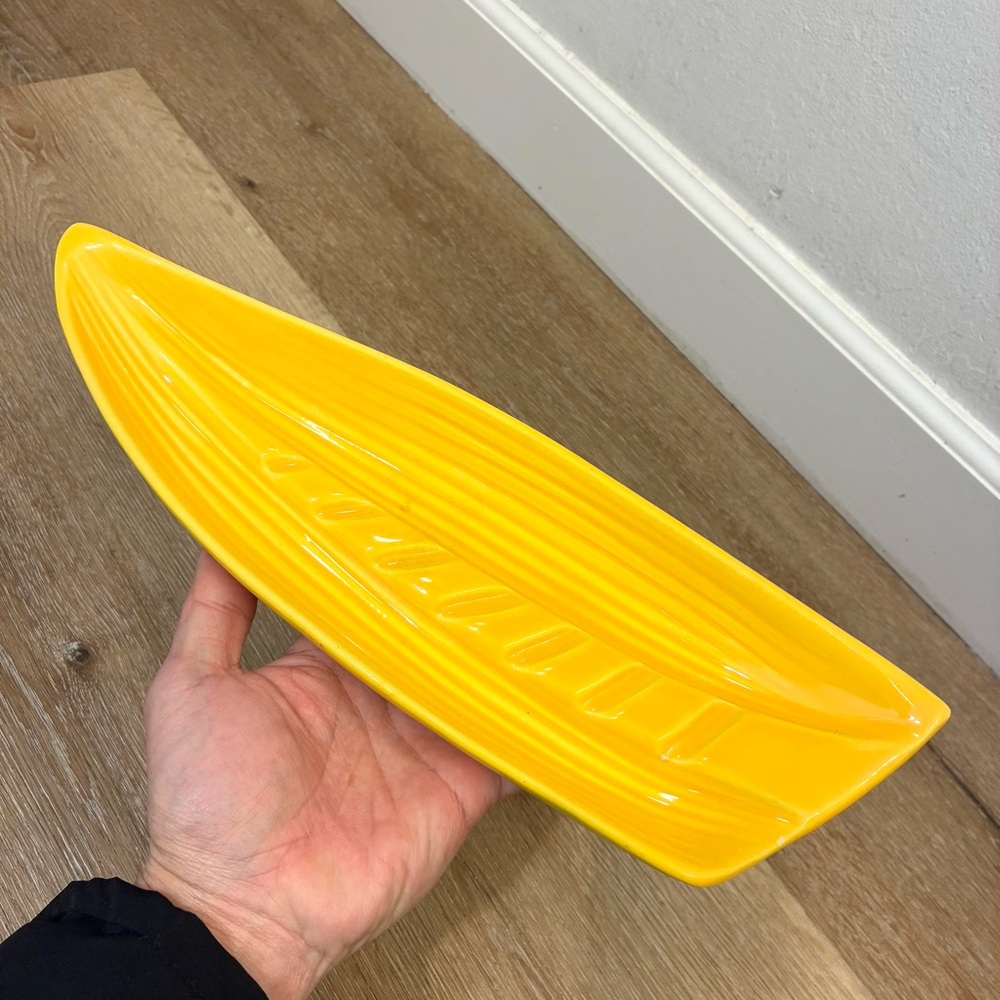 Vintage Maddux of California USA Yellow Ceramic Serving Dish / Mid Century Tray